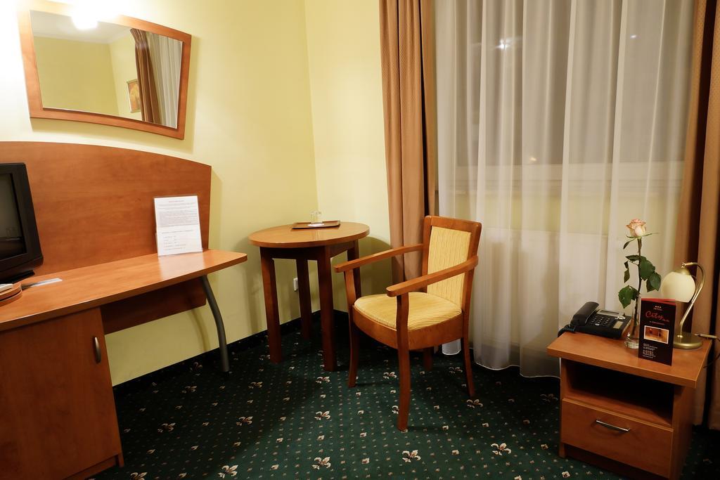 Hotel City Grudziądz Quarto foto